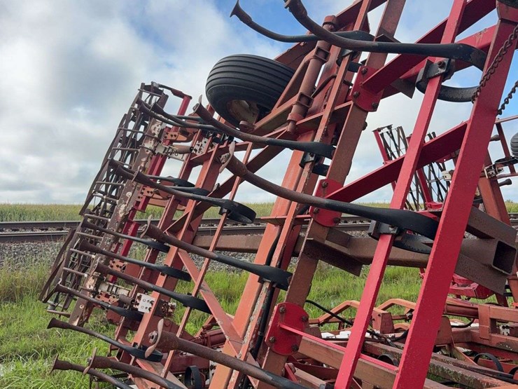 kongskilde-field-cultivator,-single-harrow,-with-double-rolling-baskets-image-3