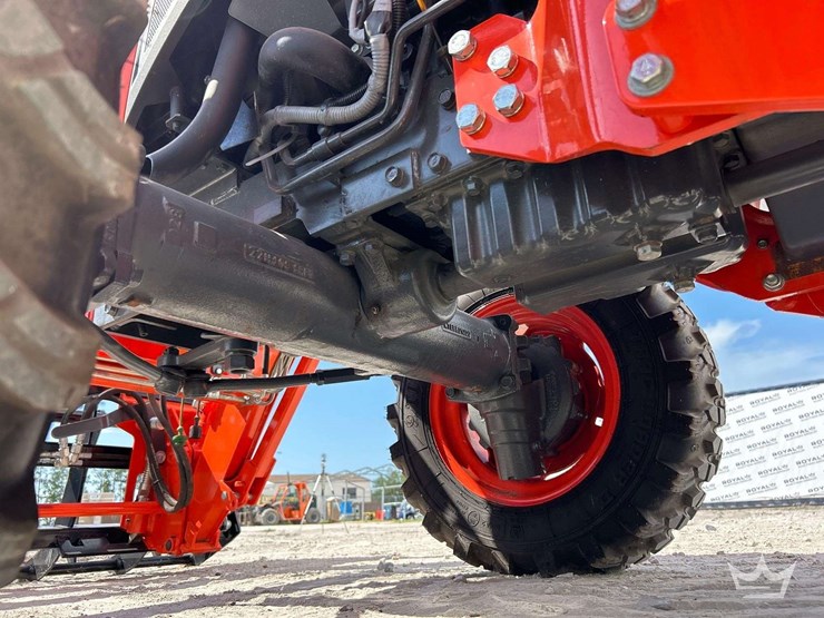 2024-kubota-l2502hst-image-39
