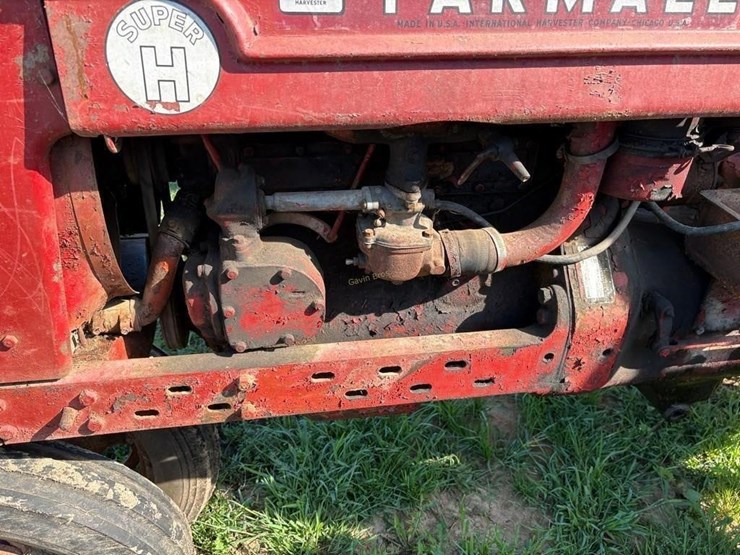 farmall-super-h-tractor-image-10
