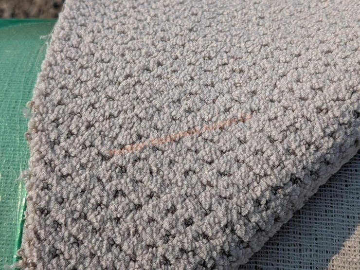 roll-of-carpet---unknown-square-footage-image-8