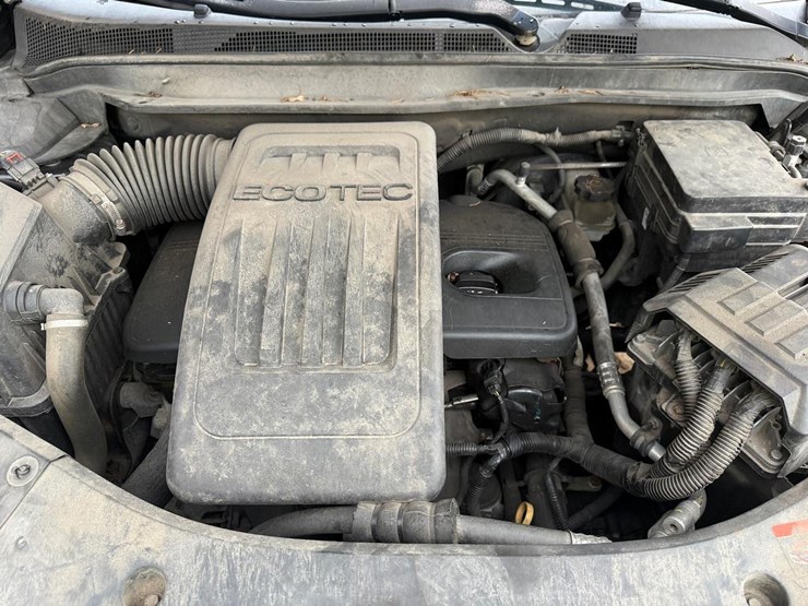 2013-chevrolet-equinox-image-9