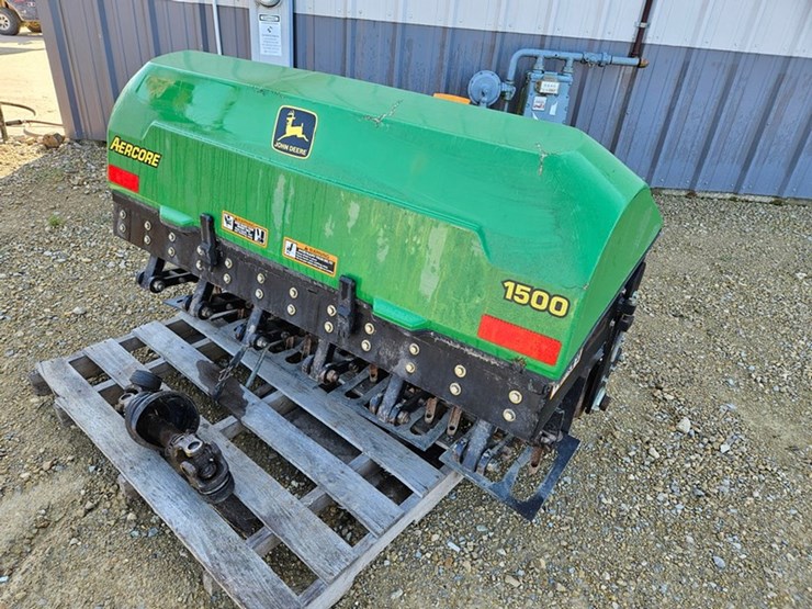 john-deere-1500-image-1