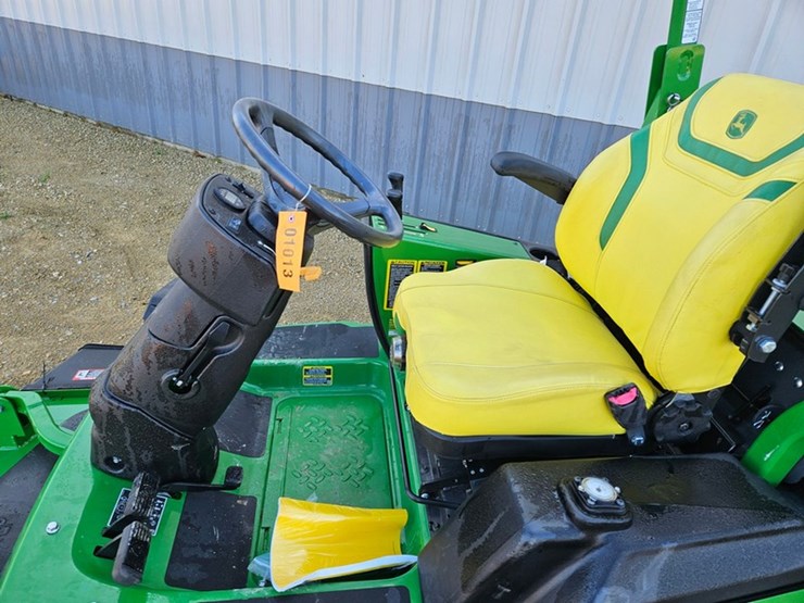 2023-john-deere-1570-image-29