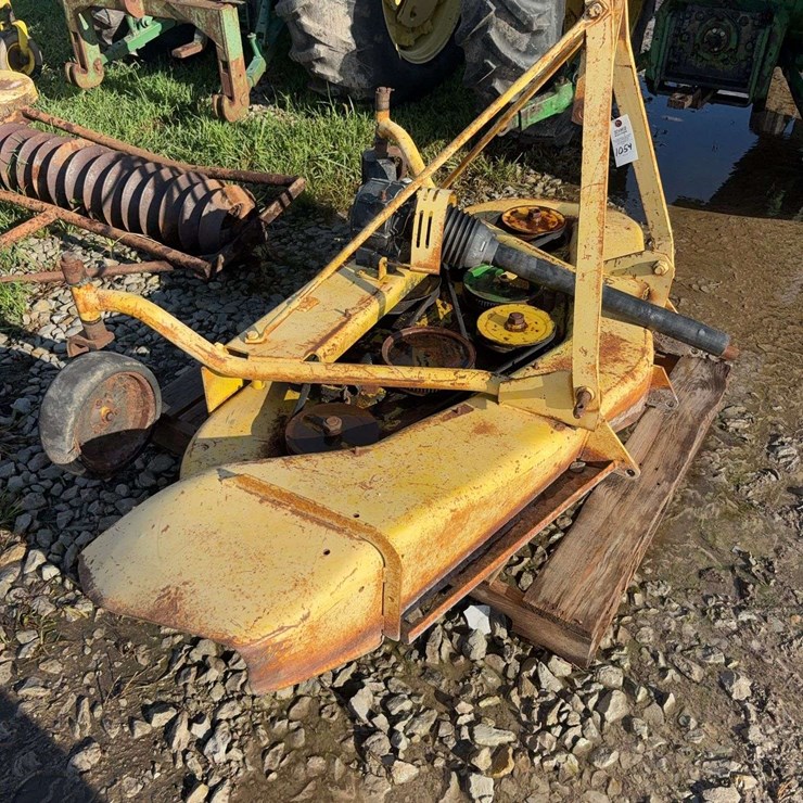 JOHN DEERE 272