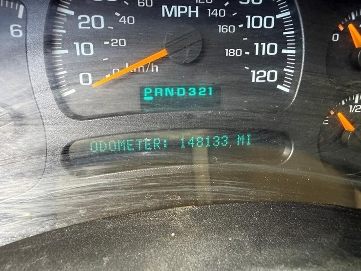 2005-chevrolet-3500-image-6