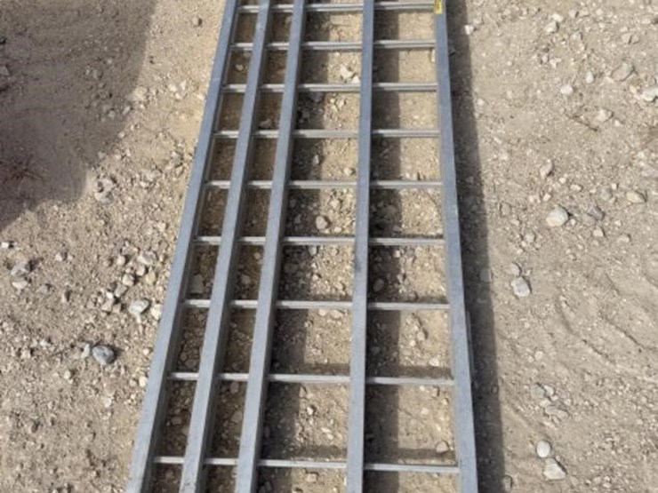 l3---folding-ramp-image-1