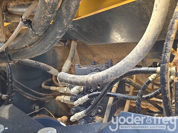 2024-komatsu-wa320-8-image-36
