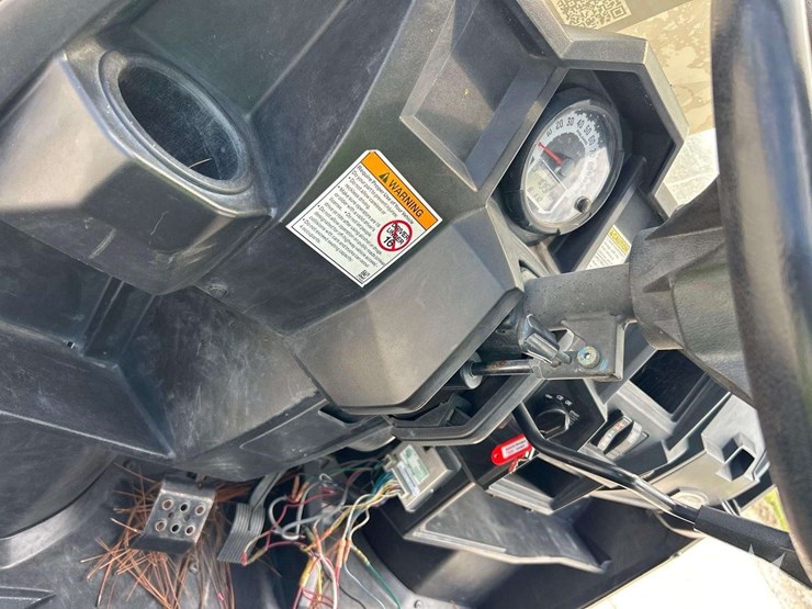 2015-polaris-ranger-570-image-16