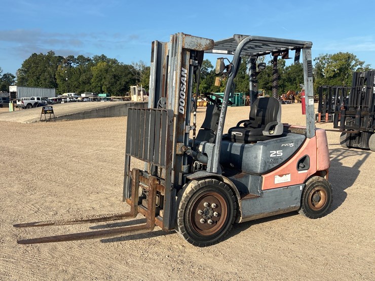 #2098-•-doosan-d25s-5-forklift-image-1