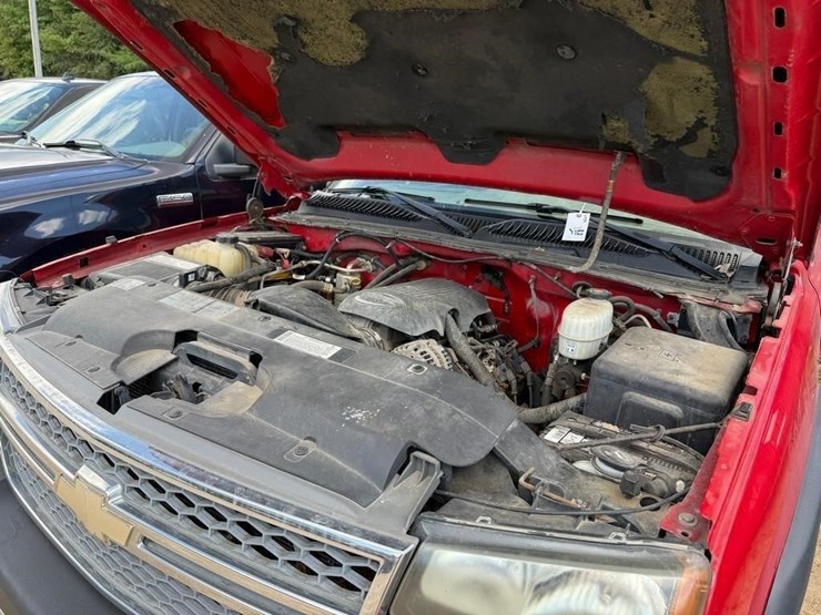 2005-chevrolet-3500-image-7