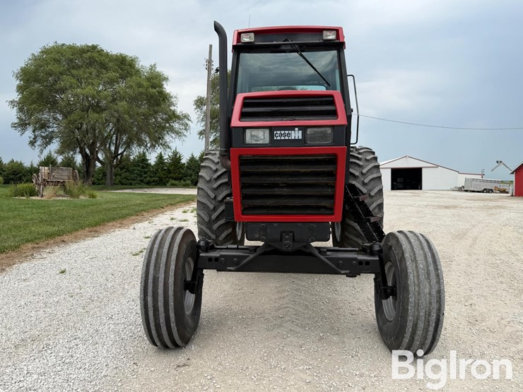1989-case-ih-1896-image-2