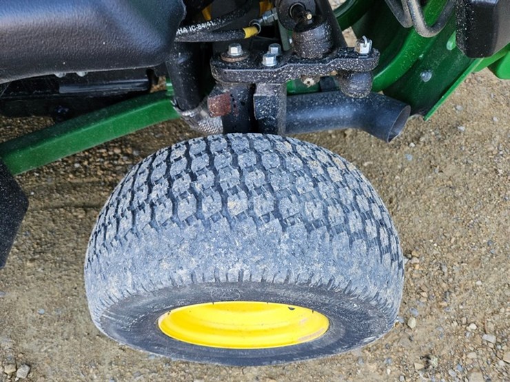 2023-john-deere-1570-image-18