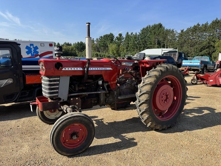 massey-ferguson-165-image-1