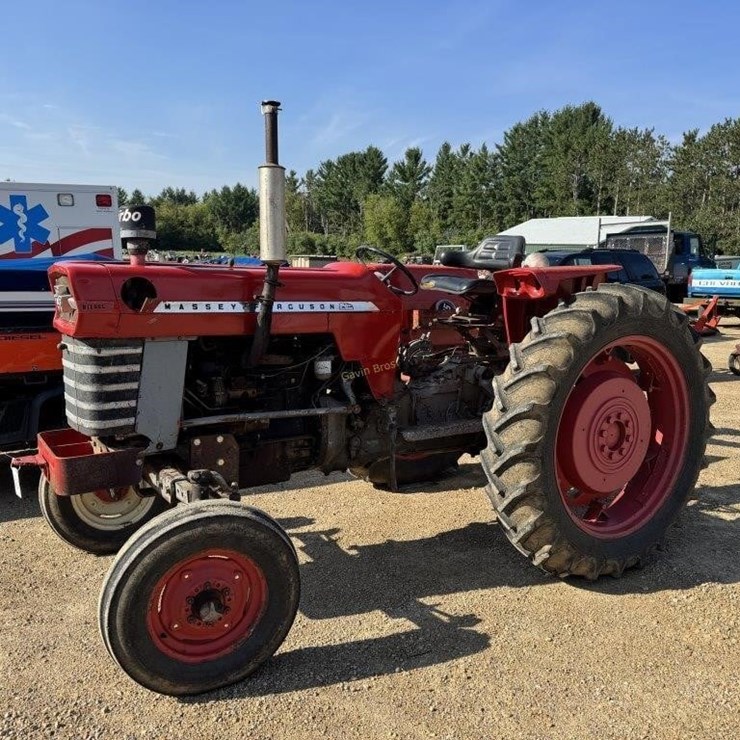 MASSEY-FERGUSON 165