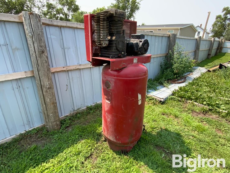 1997-manchester-80-gal-air-compressor-image-3