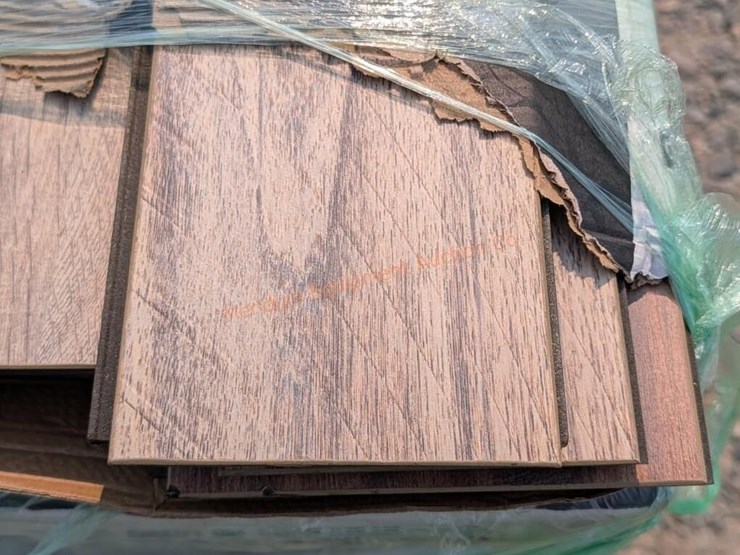 misc-engineered-hardwood-&-click-together-laminate-image-5