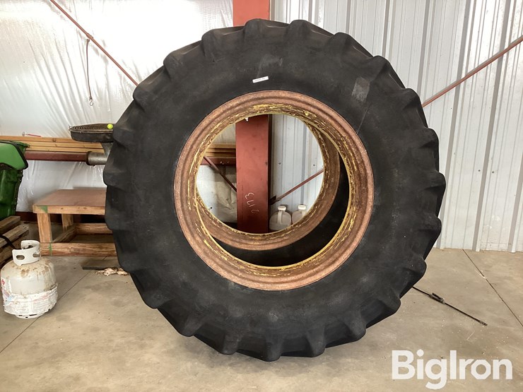 john-deere-520-image-2