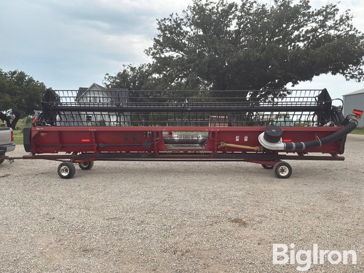 2005-case-ih-1020-image-6