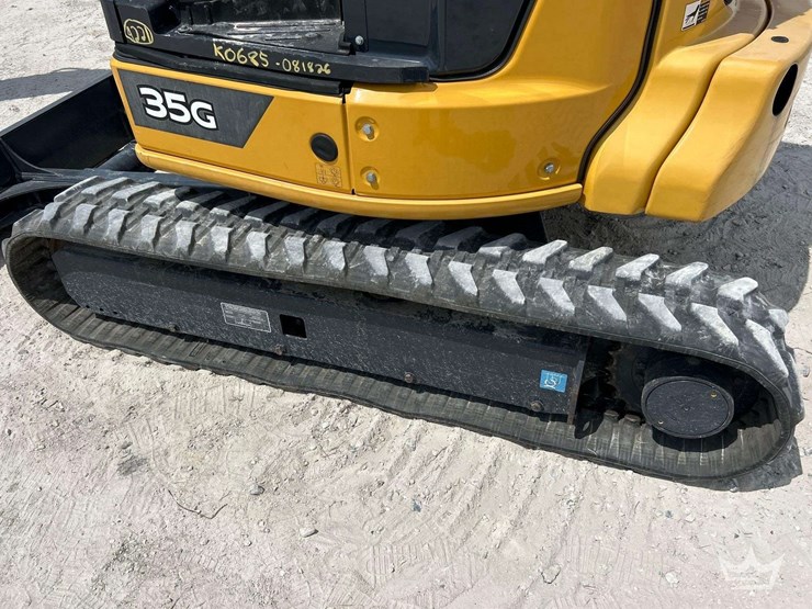 2023-deere-35g-image-29