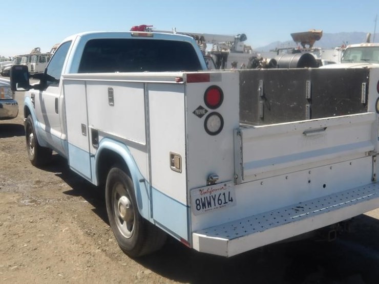 2010-ford-f250-image-5