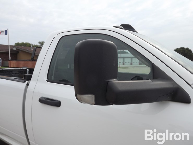 2019-ram-3500-tradesman-image-19