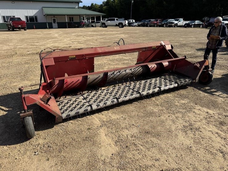 case-ih-810-image-1