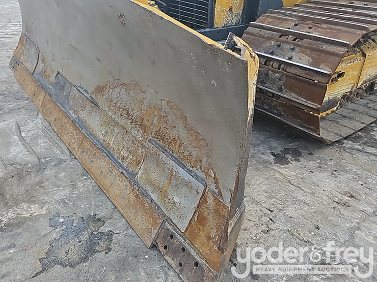 2013-deere-750k-lgp-image-35