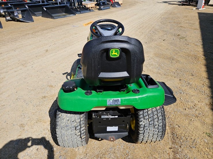 2009-john-deere-x320-image-4