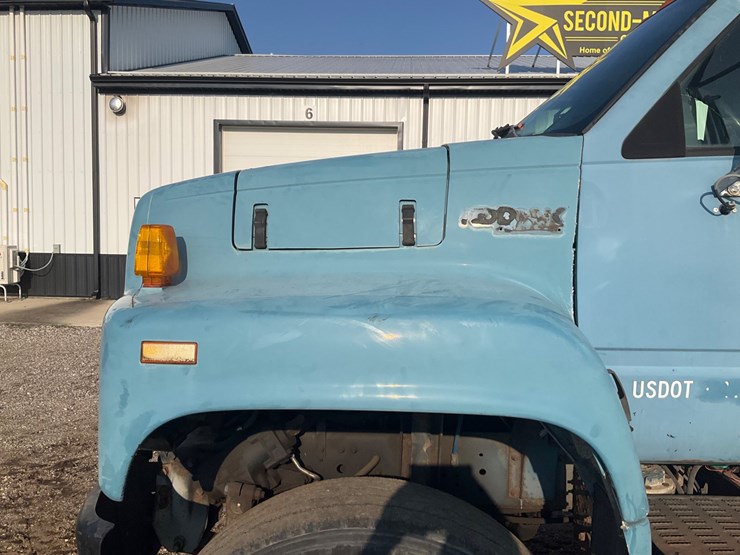 #1993-•-chevrolet-kodiak-single-axle-semi-tractor-image-20