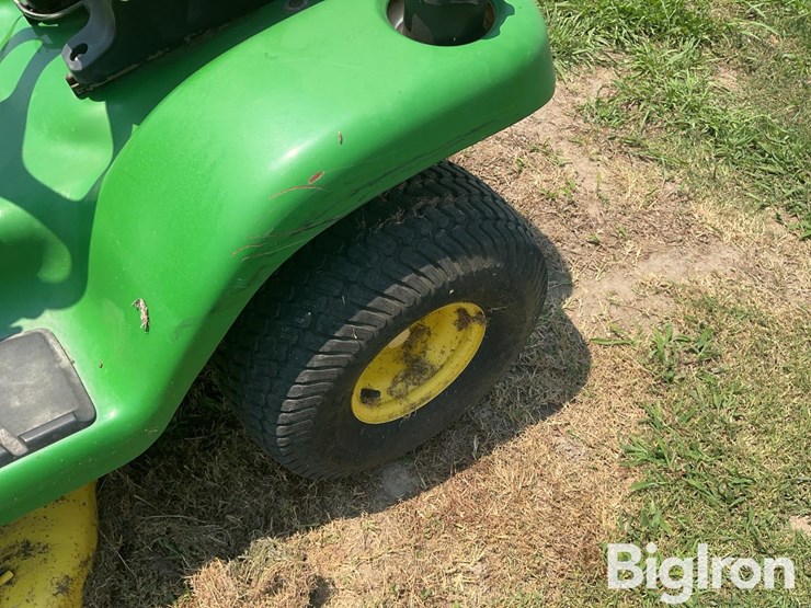 john-deere-x300-image-11