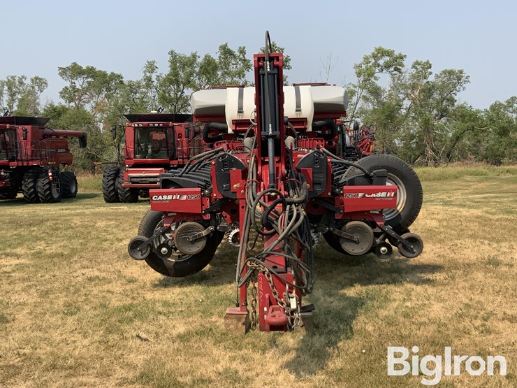 2012-case-ih-1250-image-2