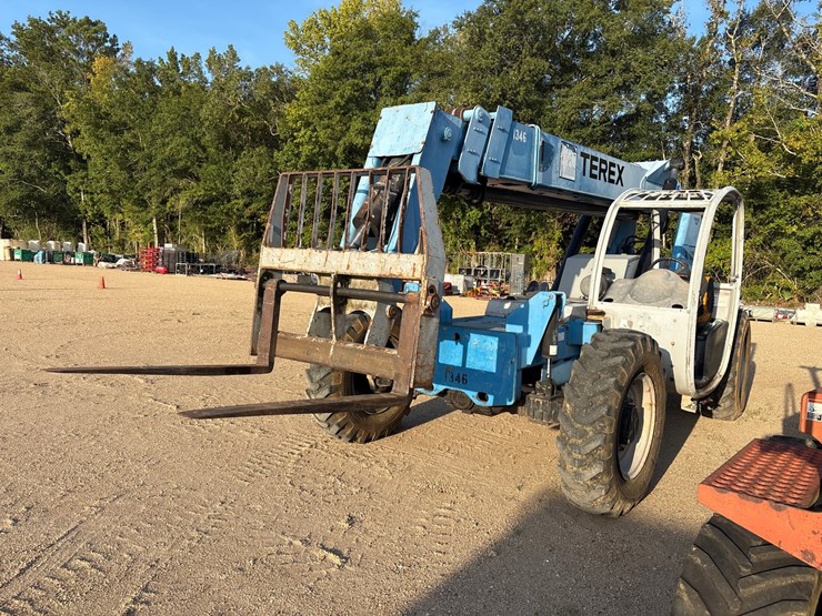 terex-th842c-image-2