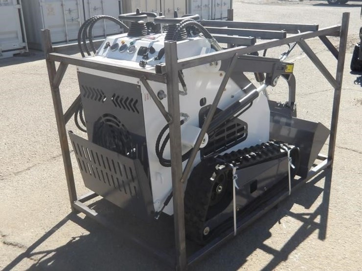 2026-zjz-380-skid-steer-track-loader-image-3