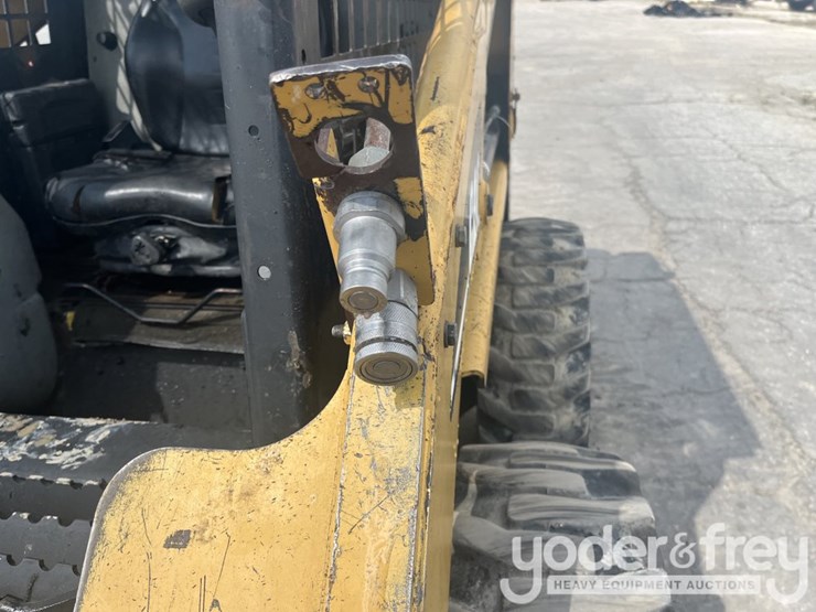 caterpillar-216b-image-17