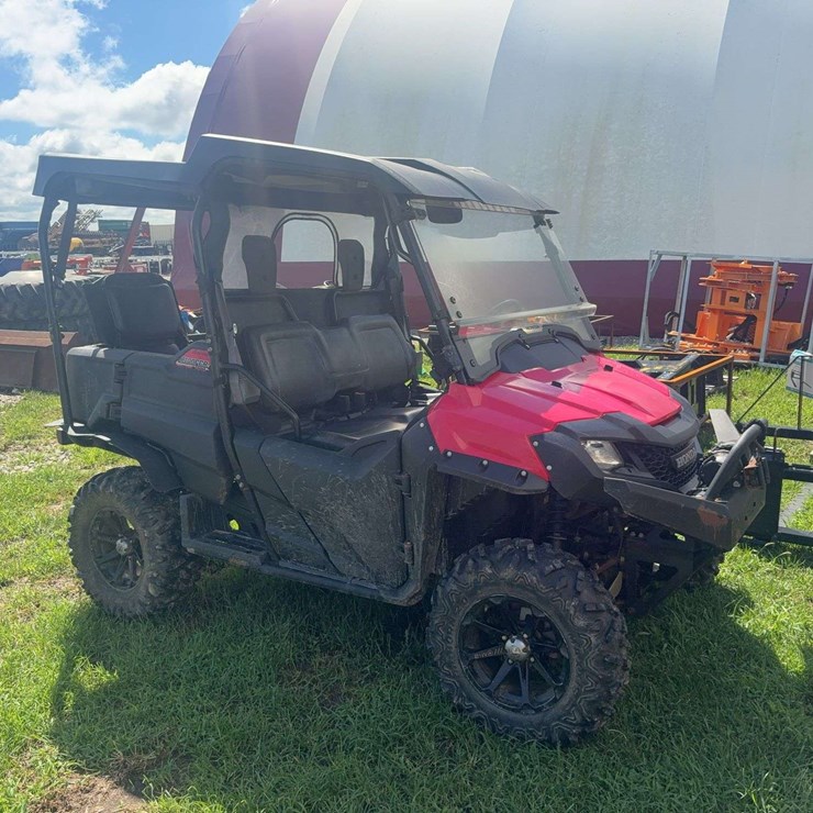 HONDA PIONEER 700