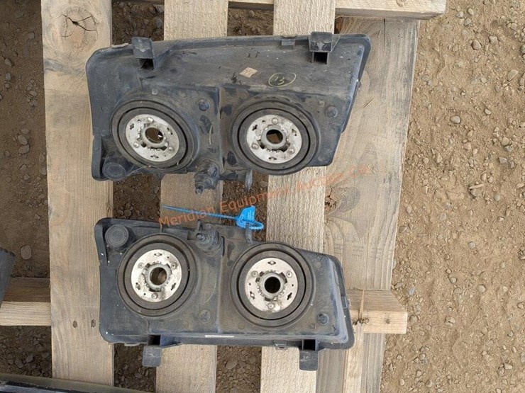 2--sets-of-chevrolet-cat-eye-headlights-image-10