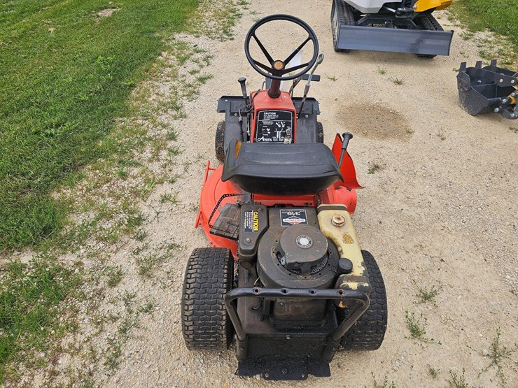 ariens-rm830c-riding-mower-image-3