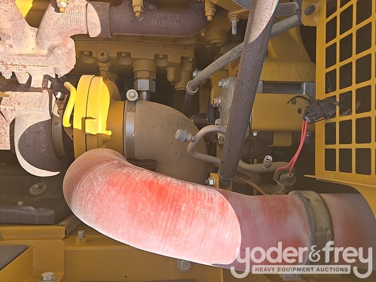2019-caterpillar-336-image-61