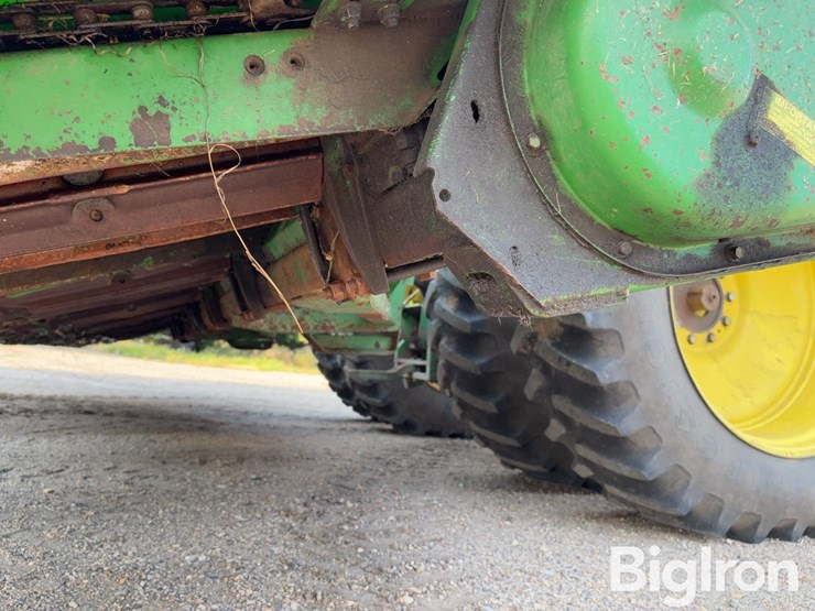 john-deere-893-image-11