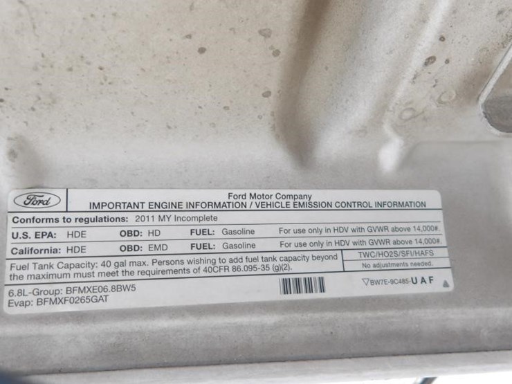 2011-ford-f550-image-11
