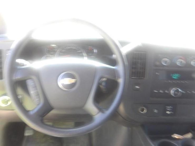 2014-utility-van-image-19