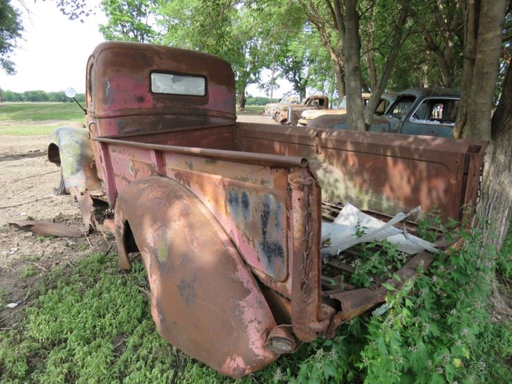 1941-ford-pickup-image-3