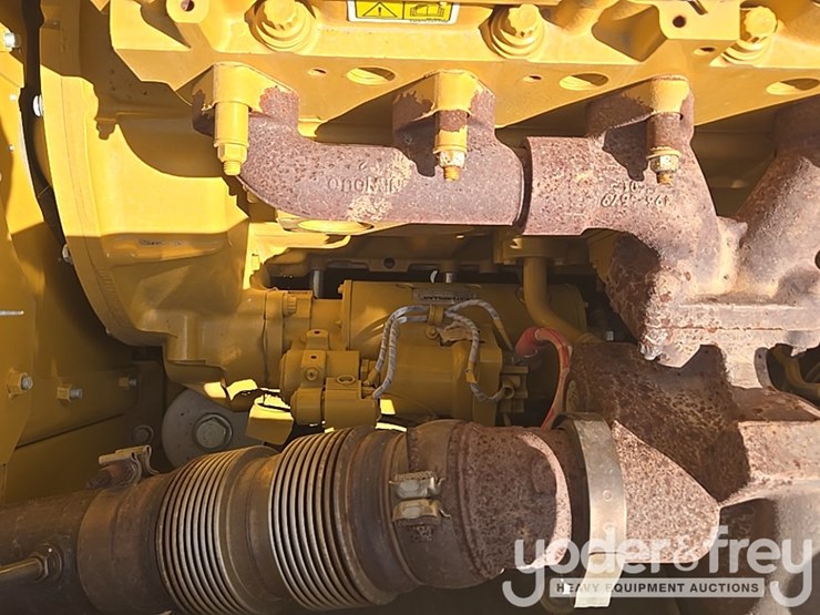 2019-caterpillar-336-image-59