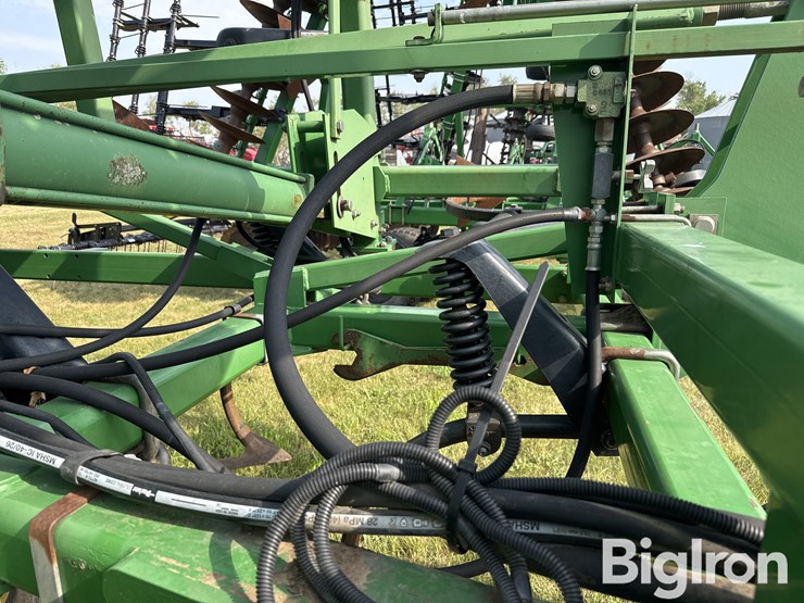 john-deere-1810-image-10
