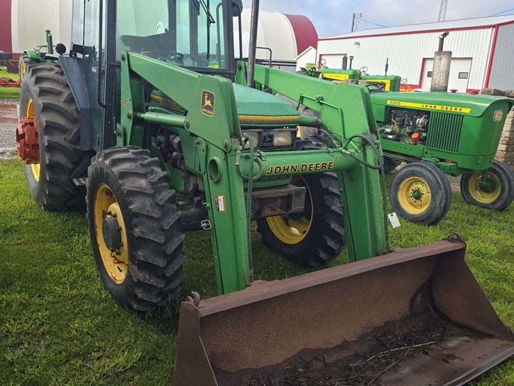 1997-john-deere-5500-image-3