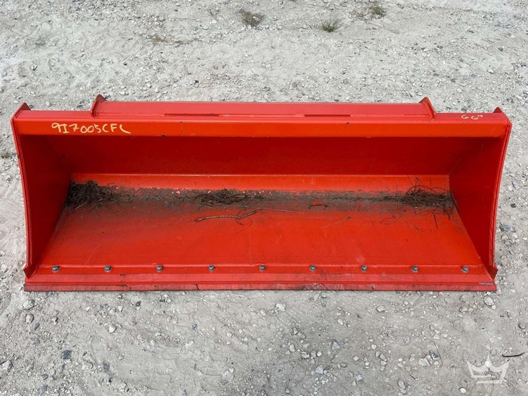 2024-kubota-l2248-66in.-quick-attach-tractor-loader-bucket-image-7