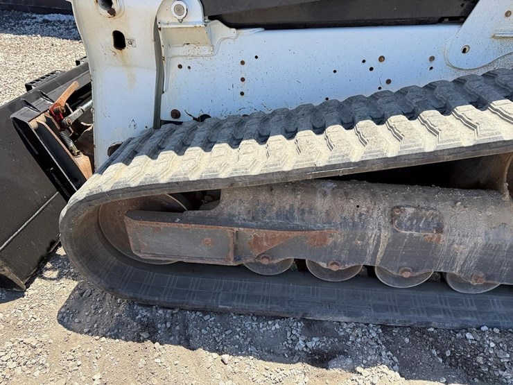 2018-bobcat-t770-image-17