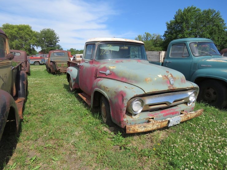 1956-ford-f100-image-1