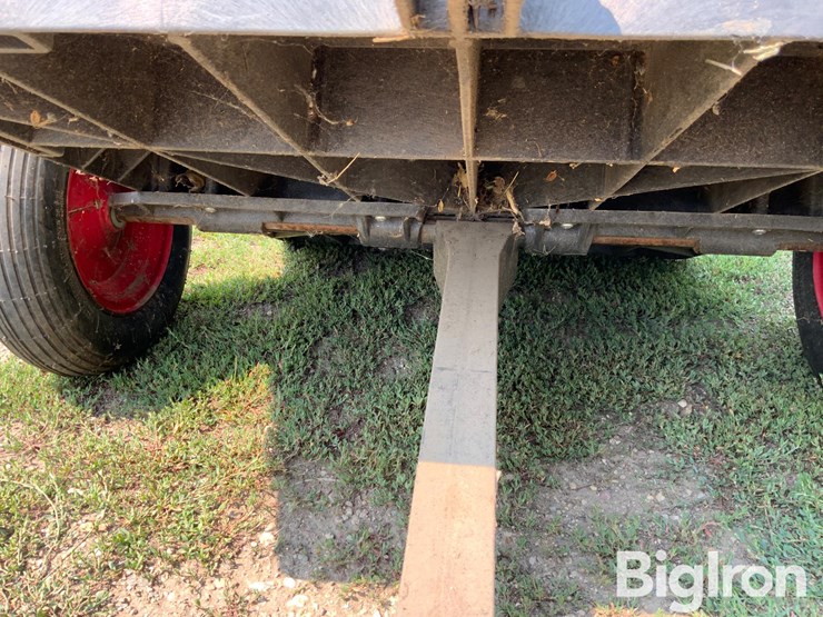 craftsman-rubbermaid-lawn-trailer-image-10