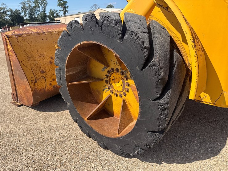deere-644c-image-12